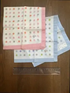 バーバリードット柄コットンハンカチ