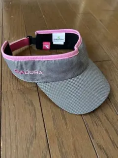 DIADORA チェック柄 サンバイザー ブラック・ピンク