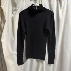 クリアインプレッションブラックタートルネックセーター サイズ2