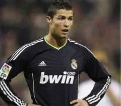 レアルマドリード　10/11 アウェイ