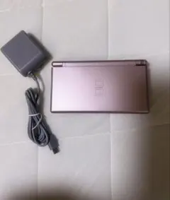 値下げ中！ニンテンドーDS 本体 ピンク ACアダプター付き