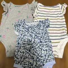 babygap ロンパースセット