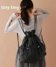 tiny tiny ドロストナップサック リュック 花柄キルティング ブラックのサムネイル