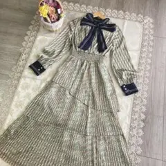 リリーブラウン　美品　バイカラー　2wayボウタイリボン　プリーツワンピース