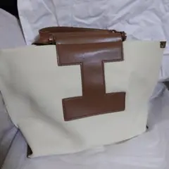 Iバッグ　牛革