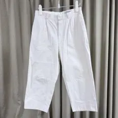 YAECA チノタックストレートパンツ　ホワイト　タグありのサムネイル