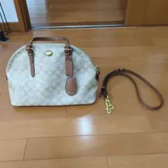 COACH ベージュ ショルダーバッグ
