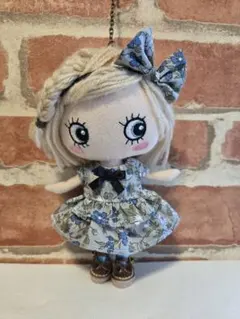 イルメール　ハッピードール　イーマリーちゃんワンピース　リバティ生地使用