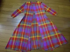 【PLEATS PLEASE】 プリーツプリーズ ロングカーディガン　紫系のサムネイル