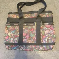 LeSportsac カラフルショルダーバッグ