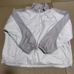 ナイキレディースハーフジップアウターL