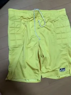 ASICS サッカーGK用　黄色 ハーフパンツ