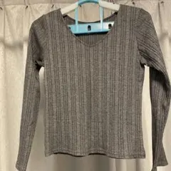 one way グレー 長袖 Vネック トップス
