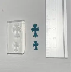 ネイルパーツ クロスモールド ネイルアート　シリコンモールド　中小