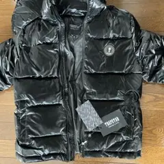 TRAPSTAR ブラック ダウンジャケット フード付き