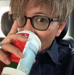 OWNDAYS オンデーズ サングラス 木村拓哉さん キムタク 同型同色レンズ OWNDAYS新ビジュアルに木村拓哉が登場！ 黒縁メガネとカラーレンズで