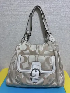 Coach ショルダーバッグ ベージュ ロゴ入り