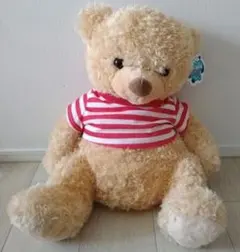 大きめクマのぬいぐるみ 赤と白ストライプ