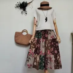 handmade YUWA花柄生地 パッチワークスカート freeのサムネイル