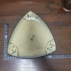 三角皿