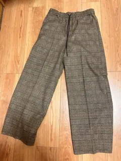 茶系チェック柄ロングパンツ