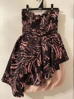 Lily Brown アシンメトリーミニドレス