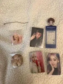 ルセラフィム グッズ 6点セット　+二枚目トレカ一枚