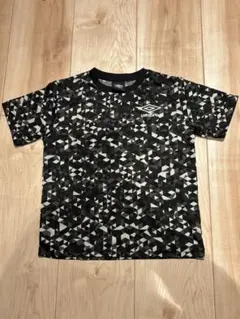 umbro 幾何学模様 Tシャツ