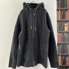 アンダーアーマー　フルジップ　パーカー　グレー　UNDER RMOUR