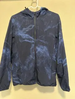 UNIQLOウィンドブレーカー
