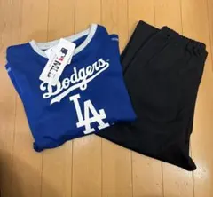 【新品未使用】ドジャース MLB 長袖 パジャマ 上下 ルームウェア　150cm