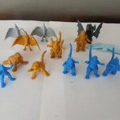 モンスターハンター ミニフィギュア 5体セット - メルカリ