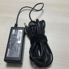 18★TOSHIBA AC/DCアダプター SADP-65KB