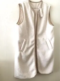 新品◯riche glamour ボアベスト◯オフホワイト　フェイクファー