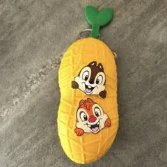 まとめ買い歓迎★東京ディズニーランド　チップとデール　ラバーポーチ