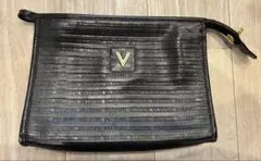 お譲りします⭐︎VALENTINO ブラックレザー クラッチバッグ黒