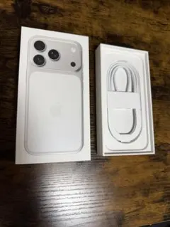 iPhone17Pro iPad AirM4 magic空箱 付属品セットのサムネイル