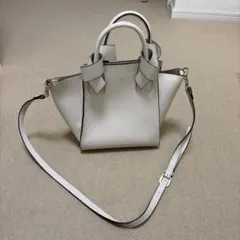 natural beauty basic バックのサムネイル