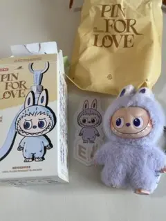 【POP MART】イニシャルラブブ「E」 PIN FOR LOVE