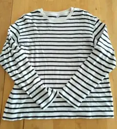 UNIQLO　ボーダー　ネイビー　長袖　Tシャツ　カットソー　キッズ　150