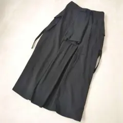 Item thumbnail for item 47169451-c7bb-43be-853e-e7a954c4ca8d