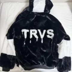 TRVSロゴ入りオーバーサイズファーコート - メルカリ