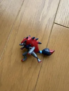 ゾロアーク　ポケモン　フィギュア