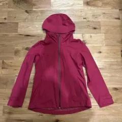 UNIQLO ブロックテックパーカー M ピンク