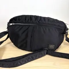 【美品】ポーター タンカー ショルダーバッグ ハーフムーン PORTER 黒のサムネイル