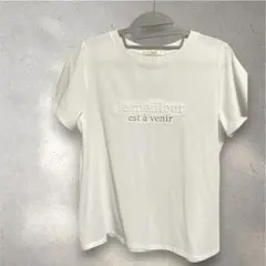 DOUDOU 半袖 ロゴTシャツ ホワイト　白のサムネイル
