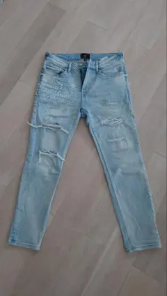 H&Mエイチアンドエム　スキニーフィットスリムテーパードデニムパンツ　29インチ