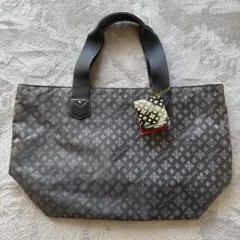 Item thumbnail for item 838209f9-4495-4f4a-a051-701ff7ee1e22