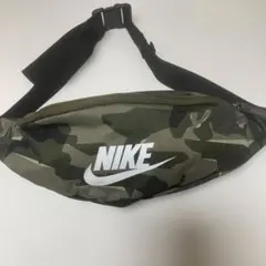 Nike カモフラージュ ボディバッグ
