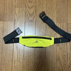 adidas イエロー ウエストポーチ